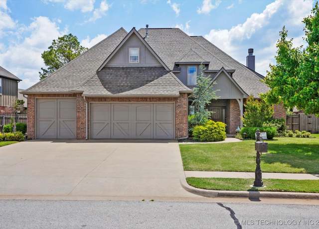 Property at 12643 S 67th EastAvenue, Bixby, OK 74070, 4 beds, 4.5 baths