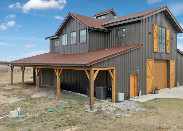Property at 10625 S 4040 Rd, Talala, OK 74080, 1 bed, 1.5 baths
