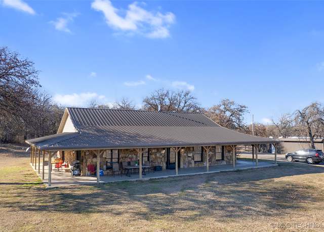 Property at 30876 Highway 74, Elmore City, OK 73433, 3 beds, 2 baths