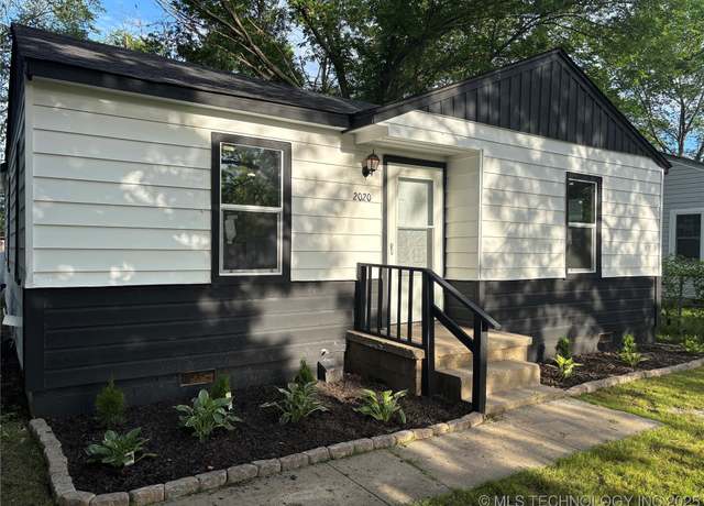 Property at 2020 N 14th St, Mcalester, OK 74501, 3 beds, 2 baths