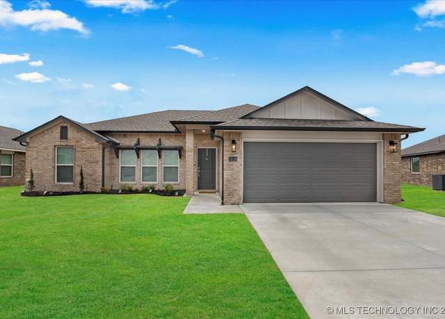 Property at 15110 E 38th Pl S, Tulsa, OK 74134, 3 beds, 2 baths