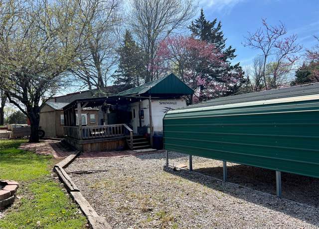 Property at 55 Helena, Sulphur, OK 73086, 2 beds, 1 bath
