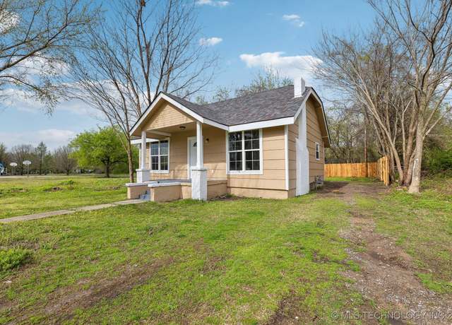 Property at 719 S 7th St, Muskogee, OK 74401, 2 beds, 1 bath