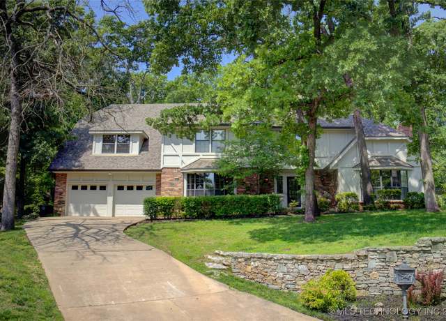 Property at 10520 S 69th EastAvenue, Tulsa, OK 74133, 4 beds, 3.5 baths