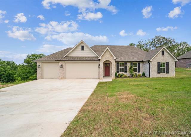 Property at 21845 E Morgan Rd, Claremore, OK 74019, 3 beds, 2 baths