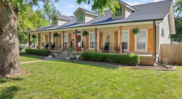 Photo of 722 N Oak St, Pauls Valley, OK 73075