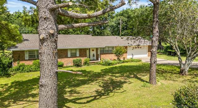 Photo of 3811 Broadway Ct, Ada, OK 74820