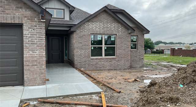 Photo of 2725 W Madison St, Broken Arrow, OK 74012