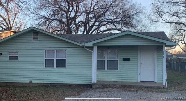 Photo of 921 E 2nd St, Cushing, OK 74023