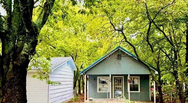 Photo of 207 N Willis St, Kingston, OK 73439