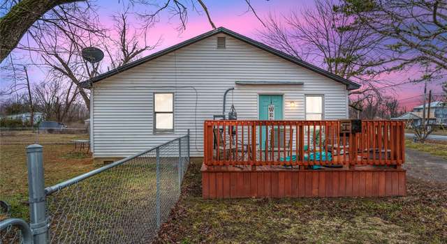 Photo of 210 SW 2nd St SW, Inola, OK 74036
