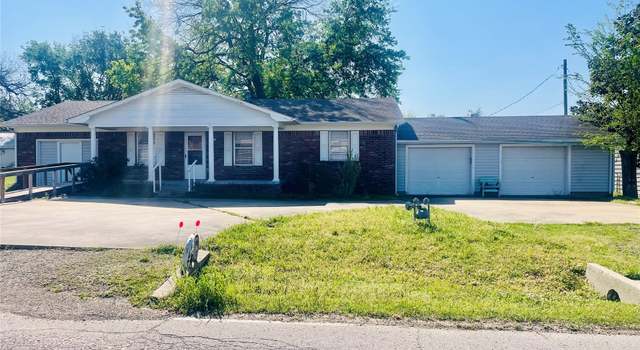 Photo of 109 Ash Ave, Fort Gibson, OK 74434