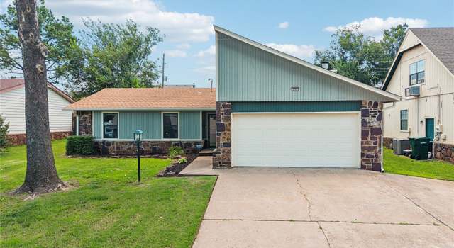 Photo of 3703 Redbud Dr, Sand Springs, OK 74063