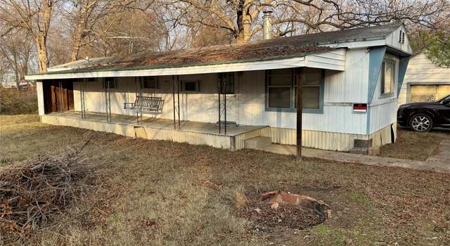 Photo of 185 S Cherokee St, Vera, OK 74082