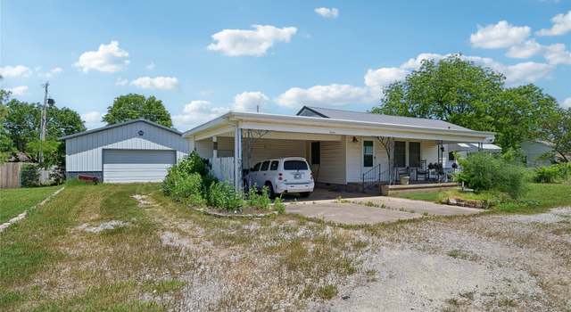 Photo of 1226 W Davis Dr, Nowata, OK 74048