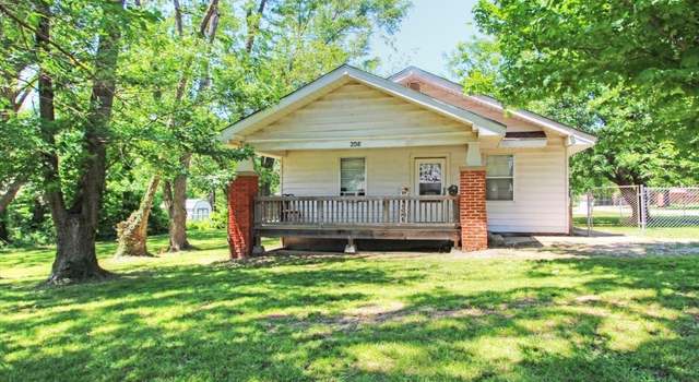 Photo of 206 S Hickory St, Nowata, OK 74048