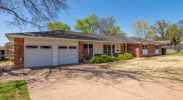 Photo of 2730 Evergreen Dr, Bartlesville, OK 74006