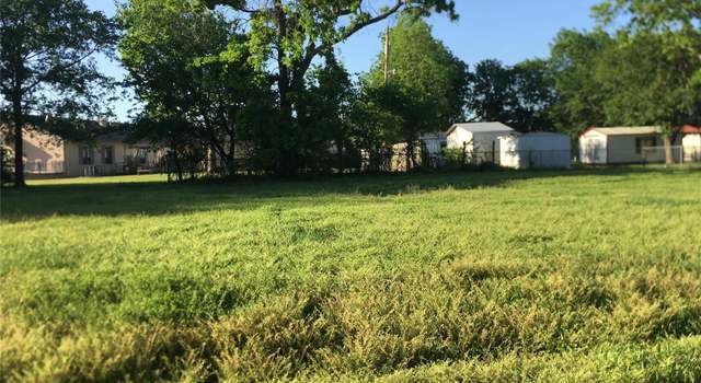 Photo of 605 6th Ave SE, Ardmore, OK 73401