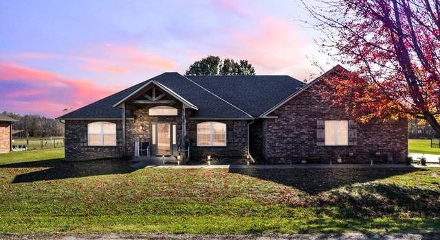 Photo of 2402 Estates Dr, Grove, OK 74344