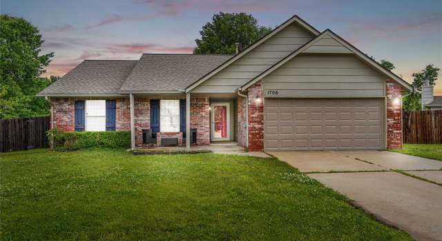 Photo of 1706 W El Paso Pl, Broken Arrow, OK 74012