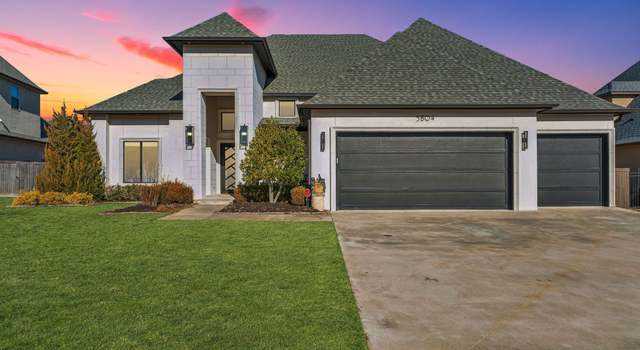 Photo of 5804 W Waco St S, Broken Arrow, OK 74011
