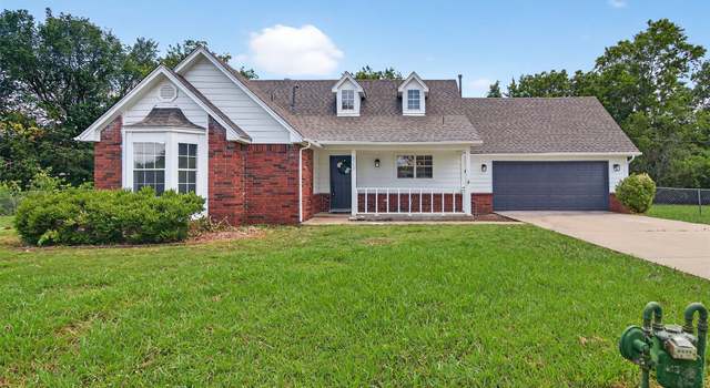 Photo of 2117 Western Dr, Skiatook, OK 74070