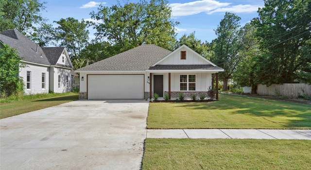 Photo of 308 SE 2nd St, Pryor, OK 74361