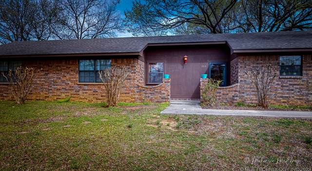 Photo of 306 W Mill St, Marietta, OK 73448