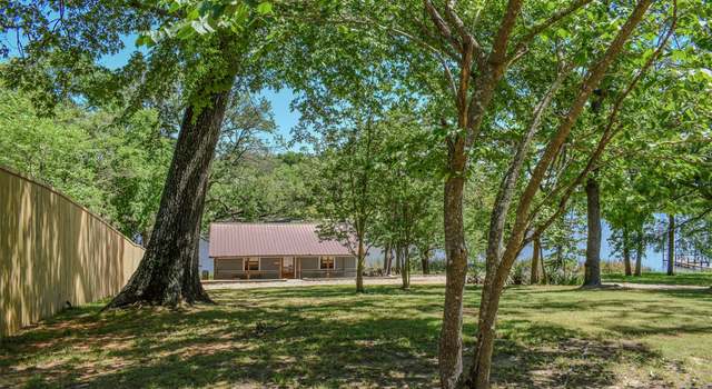 Photo of 1101 Peninsula Dr, Fort Towson, OK 74735