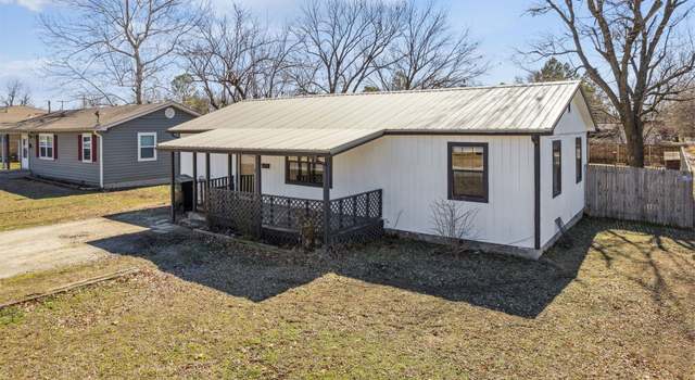Photo of 623 W 3rd St, Skiatook, OK 74070
