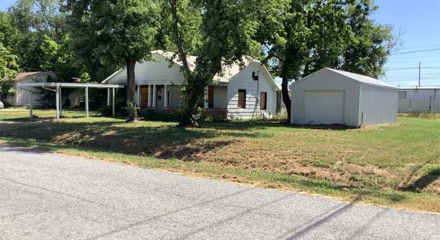 Photo of 101 Whitaker St, Pryor, OK 74361
