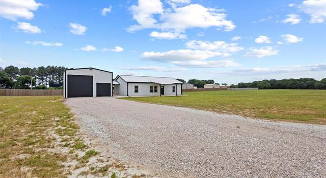 Photo of 11879 Sandy Acres Trl, Kingston, OK 73439