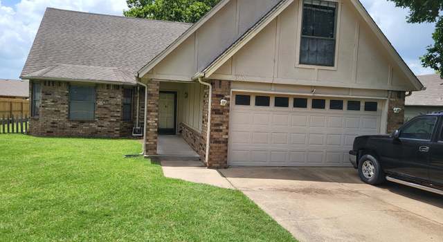 Photo of 308 N Hemlock Ave, Broken Arrow, OK 74012