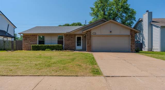 Photo of 1605 W Montgomery St, Broken Arrow, OK 74012