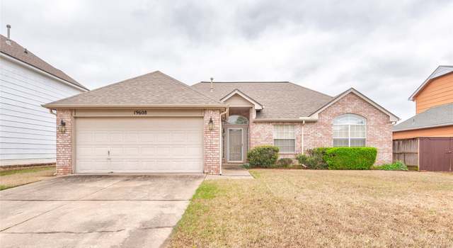 Photo of 19608 E 39th Pl S, Broken Arrow, OK 74014