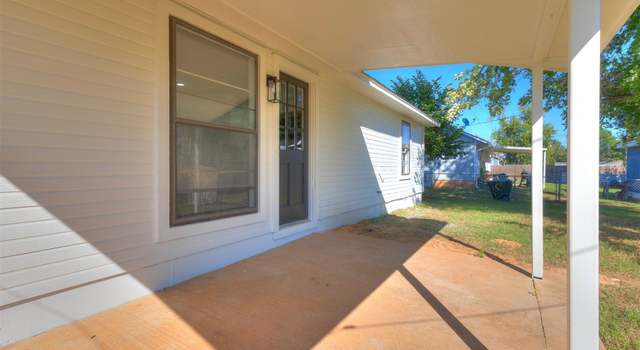 Photo of 704 W 47th Pl, Sand Springs, OK 74063