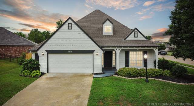 Photo of 9806 E 92nd St, Owasso, OK 74055
