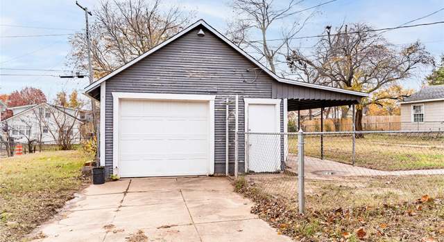Photo of 212 W 8th Ave, Bristow, OK 74010