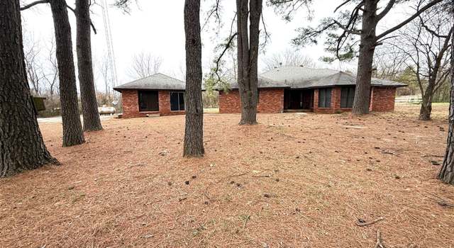 Photo of 620 S 24th St, Okemah, OK 74859