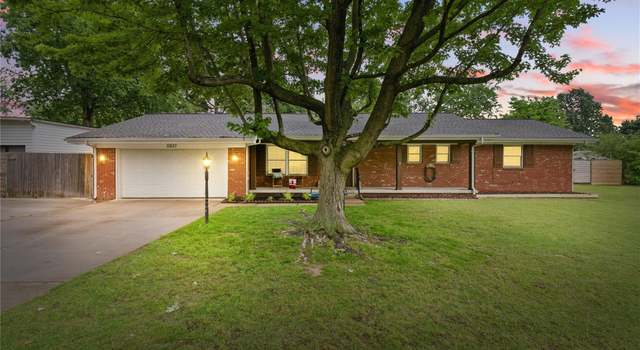 Photo of 11837 S 84th Ave E, Bixby, OK 74008