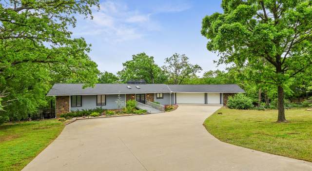 Photo of 7401 S Sleepy Hollow Dr, Tulsa, OK 74136