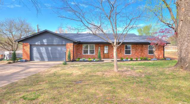Photo of 9415 E 116th St S, Bixby, OK 74008