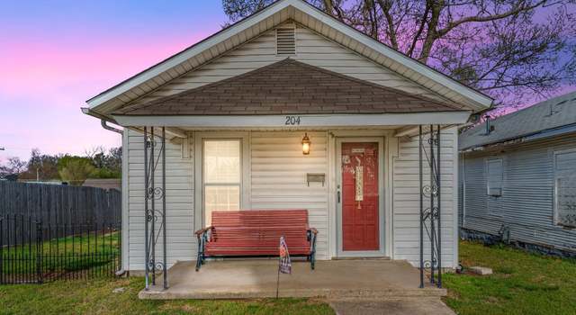 Photo of 204 N Grant Ave, Sand Springs, OK 74063