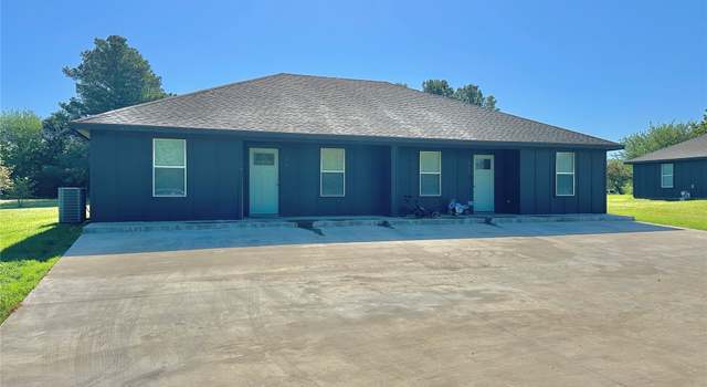 Photo of 461 2nd St, Durant, OK 74701