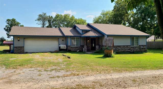 Photo of 1409 Cash Ln, Westville, OK 74965