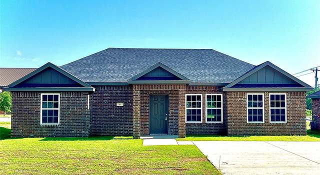 Photo of 502 Sweet Pea Ln, Madill, OK 73446