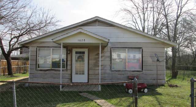 Photo of 1026 S Dunbar Dr, Atoka, OK 74525