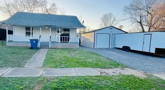 Photo of 401 S Harrison Ave, Cushing, OK 74023