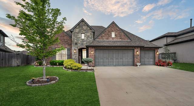Photo of 4605 S 187th Pl, Tulsa, OK 74134