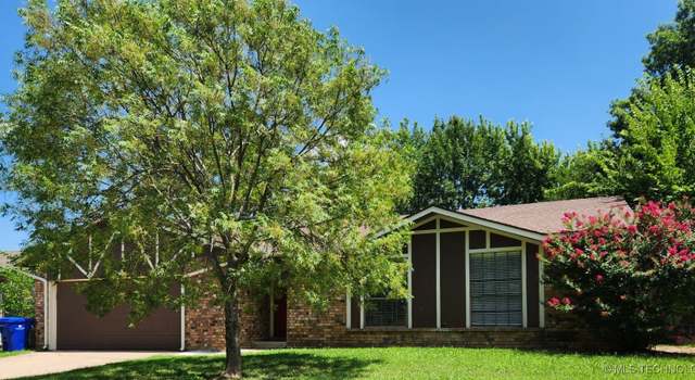Photo of 1669 S Pine Ave W, Broken Arrow, OK 74012